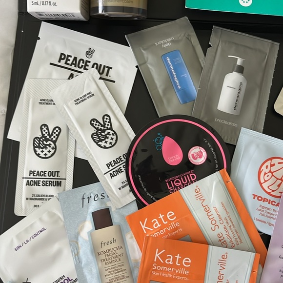 Deluxe luxury cleansing bundle (25-pc) - Picture 7 of 7